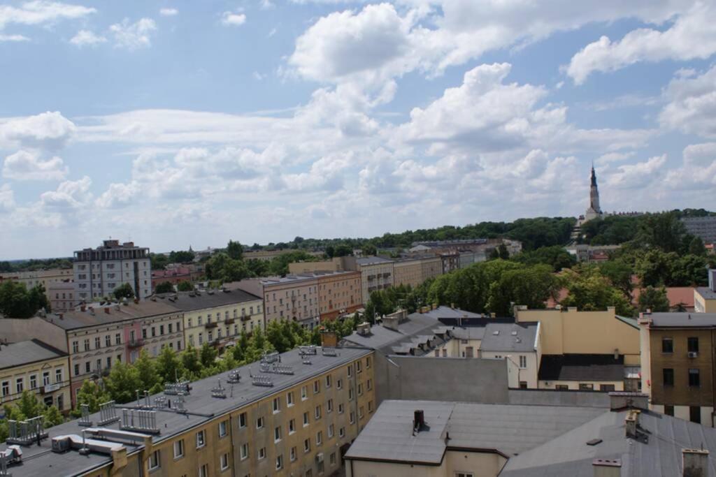 Apartament Z Przepieknym Widokiem W Samym Centrum تشينستوخوفا المظهر الخارجي الصورة