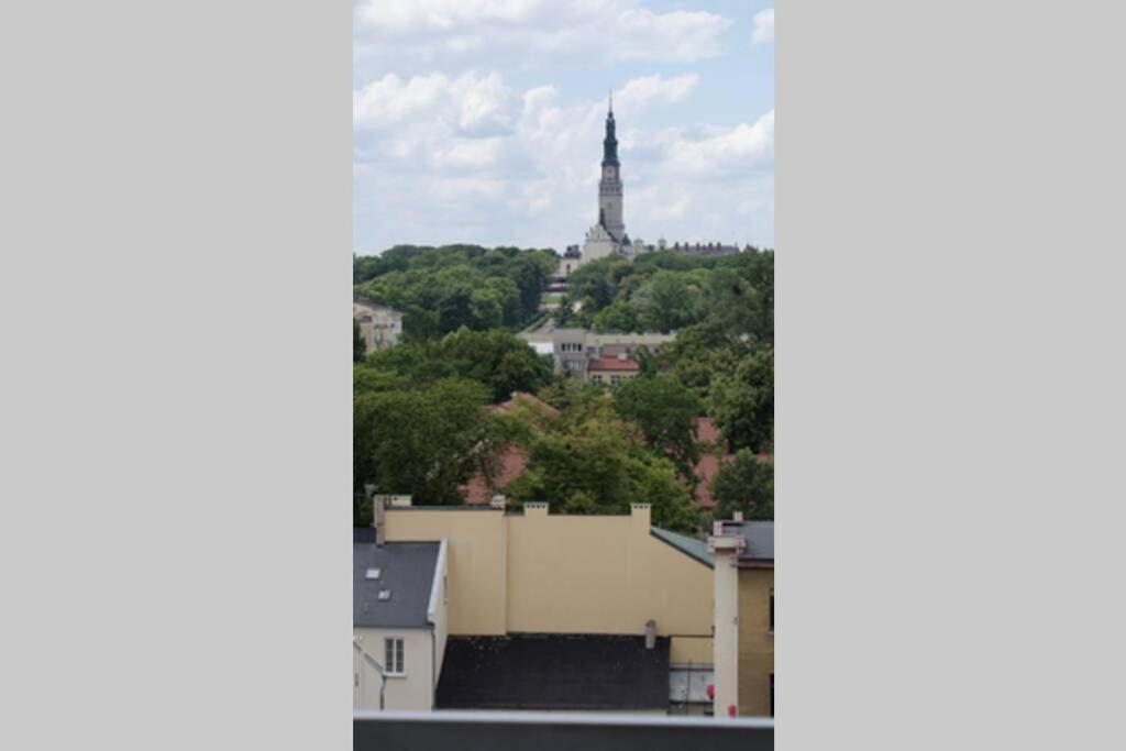 Apartament Z Przepieknym Widokiem W Samym Centrum تشينستوخوفا المظهر الخارجي الصورة